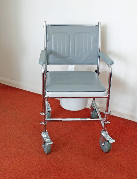 Cost of Commode Replacement in Pearland